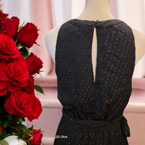 Express Black Mini Dress with Subtle Pattern - Picture 5 of 7